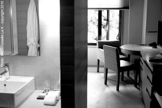 Hyatt Regency Kyoto-Room-8B-Photo Mademoiselle Le K-copyright 2014