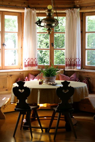 Italy-South-Tyrol-Interiors-Trends-Mountain-3-Photo ©Mademoiselle Le K