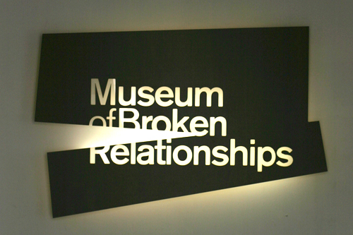 Croatia-Zagreb-Museum of Broken Relationships-3-Photo Mademoiselle Le K-copyright 2013