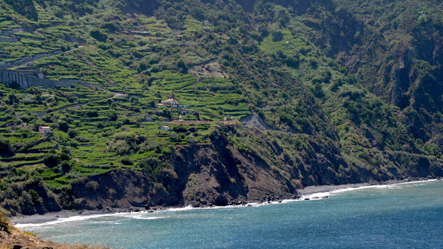 Madeira-Portugal-Road To Santana-Jeep Tour-4-Photo ©Mademoiselle Le K